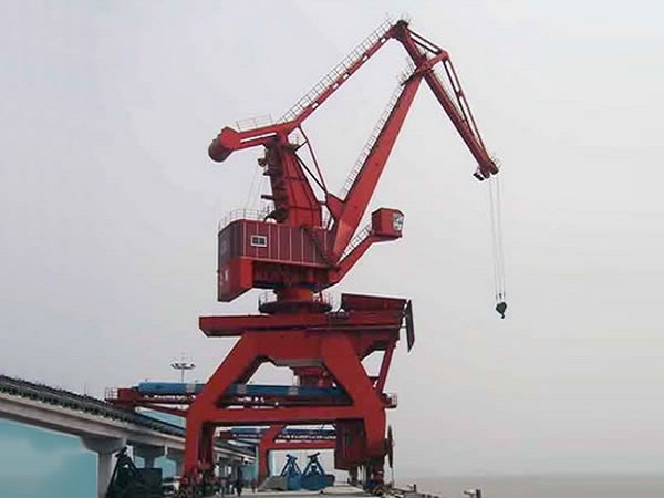 起重機回轉支承的維護保養以及基本檢查如何做？